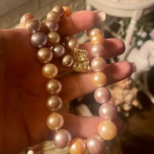 Pearl Pink and Gold Necklace with Iridescent Luster